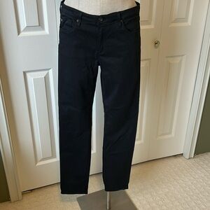 AG mid rise cigarette Soft cotton Black jeans